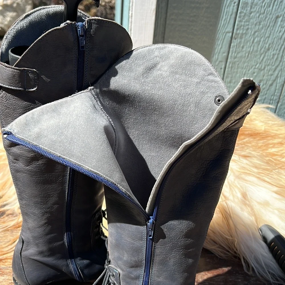Unity in Diversity tall leather boots zippers and lace up details so nice sz 6.5 - Picture 5 of 9